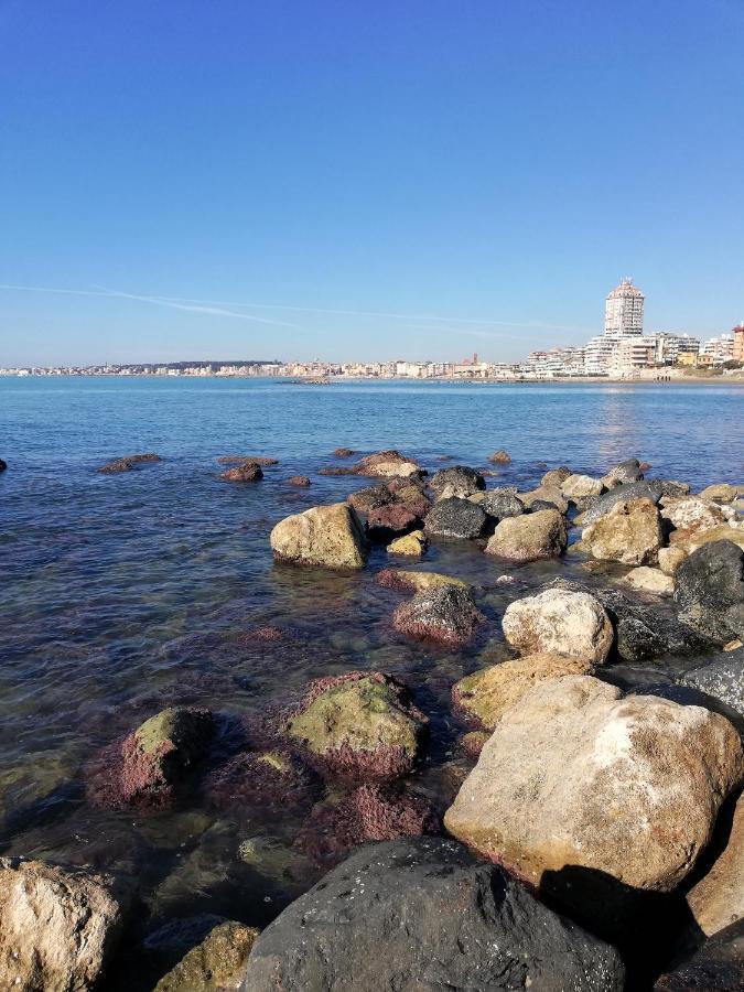 Apartamento La Terrazza Sul Tirreno Nettuno Exterior foto